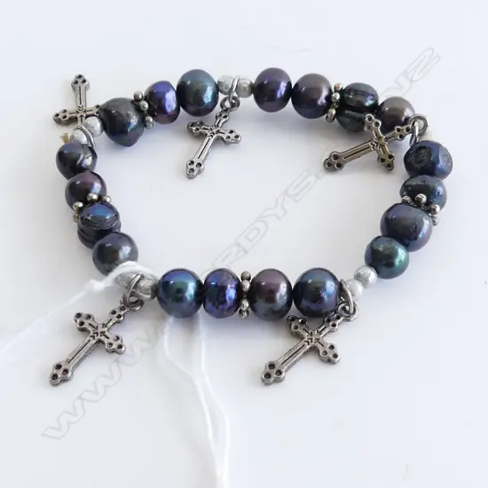 BLACK FRESHWATER PEARL BRACELET WITH 5 CROSS CHARMS 