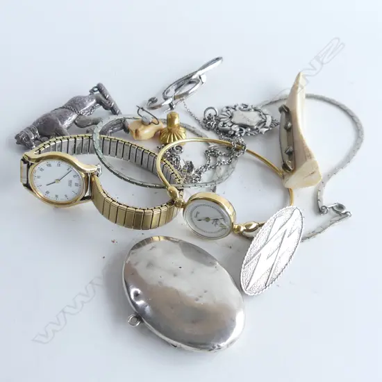 ASSTD SILVER BROOCHES/CHAINS/COSTUME/WATCHES ETC