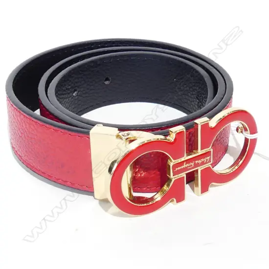 SALVATORE FERRAGAMO RED LEATHER BELT  50/125 LENGTH