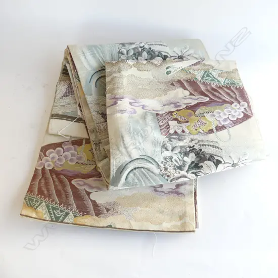 TRADITIONAL JAPANESE SILK WOVEN OBI SASH - PASTEL TONES