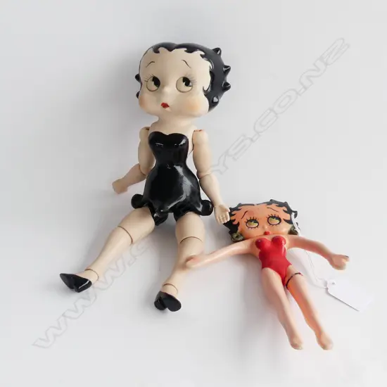 2 BETTY BOOP DOLLS L.270mm