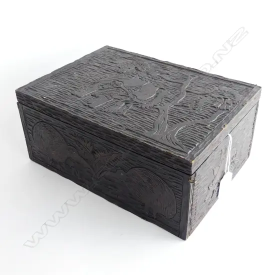 NZ FOLK ART CARVED WOODEN BOX FEATURING KIWIS, TUI, KOWHAI ETC..L 270MM