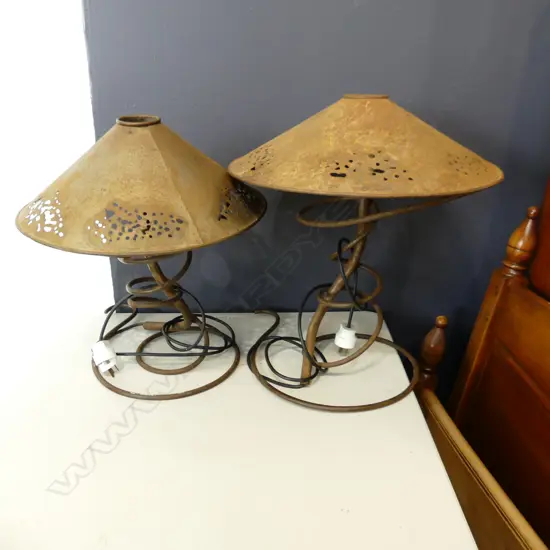 PR RUSTIC METAL TABLE LAMPS H. 525MM