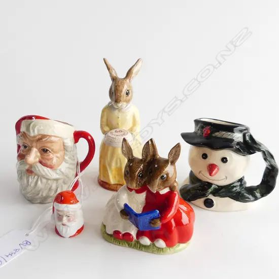 5 PCES ROYAL DOULTON; 2 BUNNYKINS + SNOWMAN & SANTA TOBY JUGS H.70mm + SANTA THIMBLE