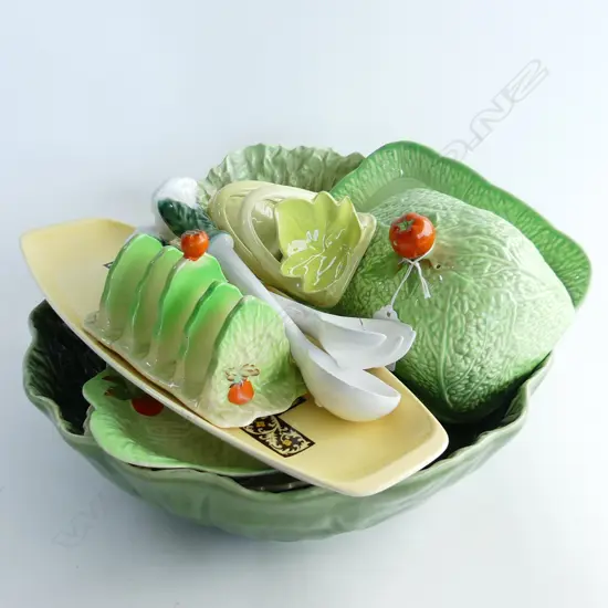 ASST. CARLTONWARE (minor faults) + BORDALLO PINHEIRO 'CABBAGE' SALAD BOWL 330mm dia