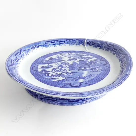 EARLY VICTORIAN BLUE & WHITE WILLOW PATTERN COMPORT DIA 385MM