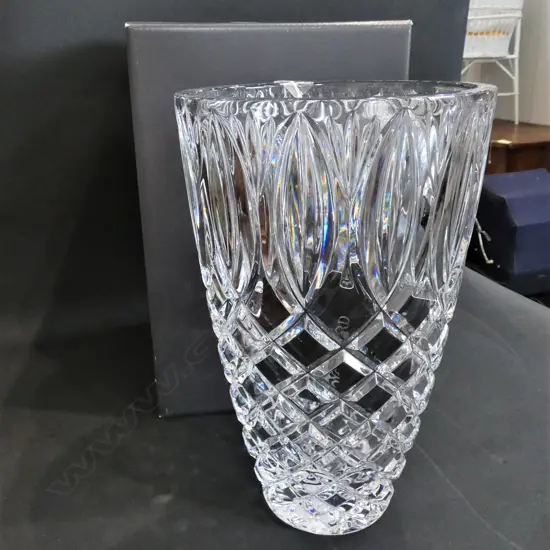 WATERFORD CRYSTAL TALL VASE H.255mm  BOXED. etched mark (BOXED)