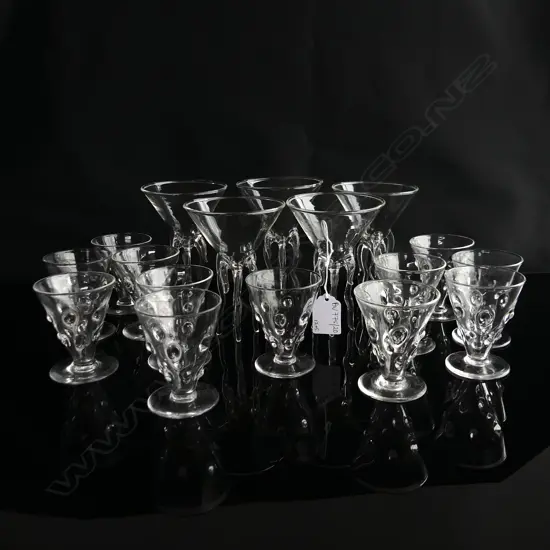 12 DECO WEBBS CRYSTAL SHOT GLASSES H.75mm + 5 'JELLYFISH' COCKTAIL GLASSES H.125mm