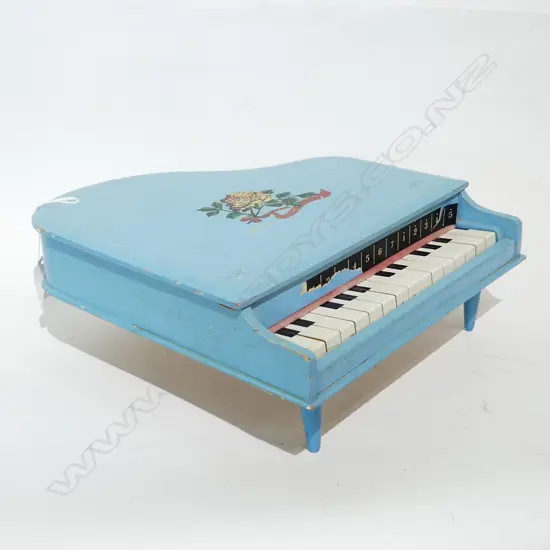 TOY BABY GRAND PIANO. 320 X 285MM