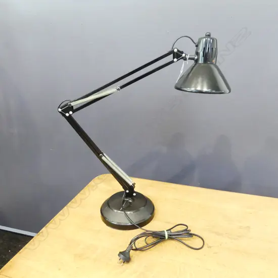 BLACK ANGLE POISE LAMP