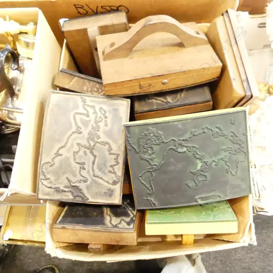 BOX LOT ASST. LGE NZ / WORLD MAP STAMP BLOCKS W.200mm