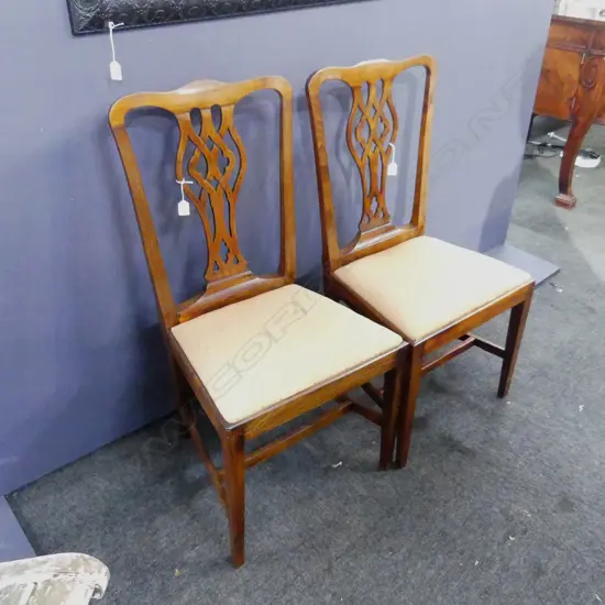 PR GEORGIAN  WALNUT DINING  CHAIRS. CHIPPENDALE TYPE WITH TYPICAL CENTRAL SPLAT .