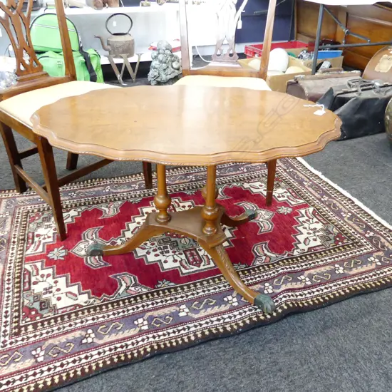 QUEEN ANNE TRIPOD BASE SIDE TABLE W.890mm