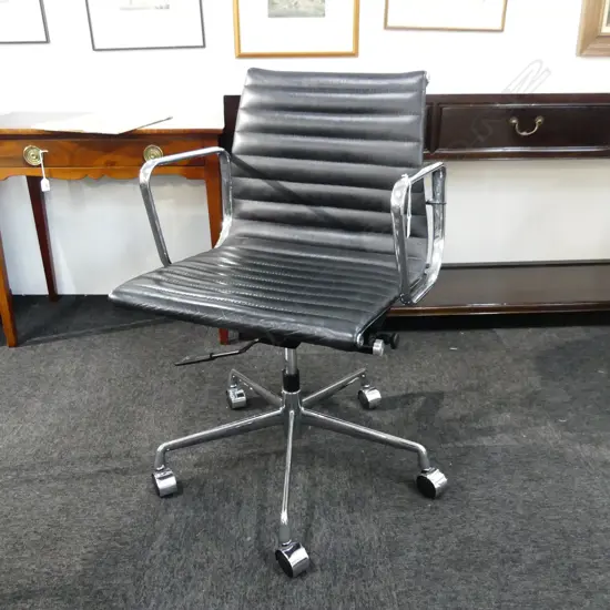 EAMES STYLE OFFICE CHAIR 