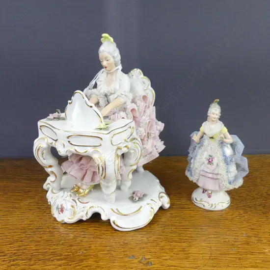 2 DRESDEN PORCELAIN LADIES H.200mm