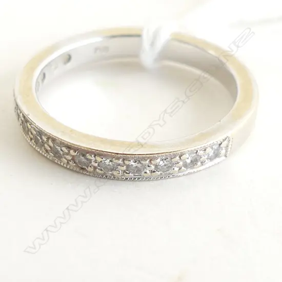 18CT WHITE GOLD DIAMOND ETERNITY RING 0.25CT