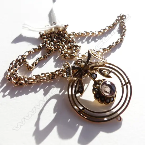 9CT GOLD AMETHYST & SEED PEARL PENDANT & CHAIN 5.8GMS 47cm