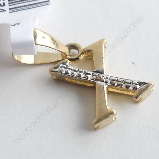 9CT GOLD & DIAMOND LETTER 'X' 0.5 GRAMS