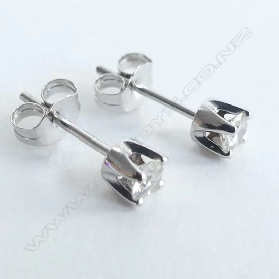 PR 9CT W/GOLD DIAMOND SOLIATIRE STUD EARRINGS TDW.0.36CT 