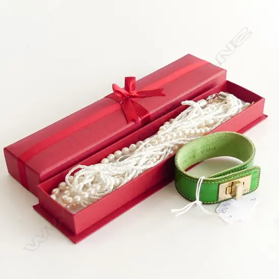 2 PEARL NECKLACES + A BRACELET, RING & PRATTEN GREEN EEL SKIN BRACELET