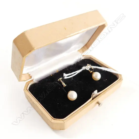 PR 14K GOLD & CULTURED PEARL EARRINGS SCREW-ON fittings. Boxed