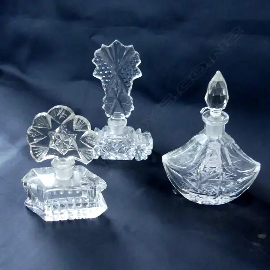 3 DECO CRYSTAL PERFUME BOTTLES H.150mm (faults)