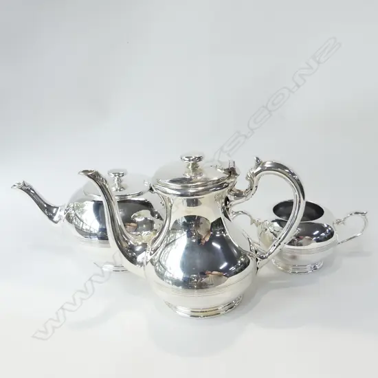 WALKER & HALL 3 PC SILVER PLATE SET; TEAPOT, COFFEE POT, SUGAR BOWL