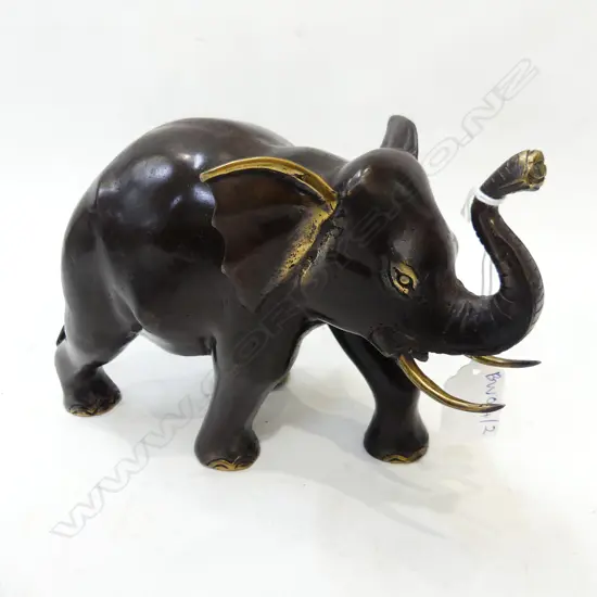 SAND CAST BRONZE ELEPHANT H.130mm