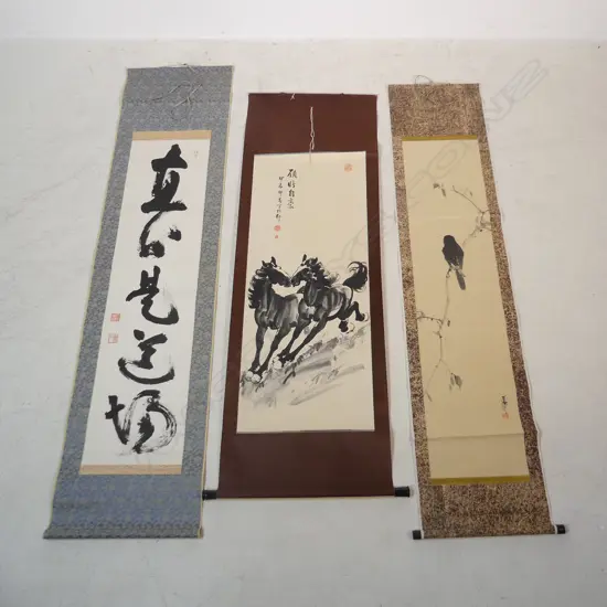 3 ORIENTAL SCROLLS