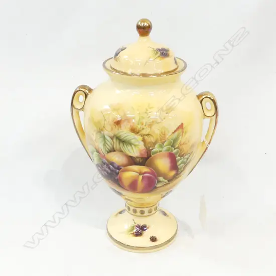 AYNSLEY 'ORCHARD GOLD' LIDDED URN H250MM