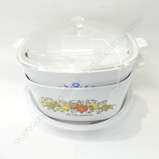 CORNINGWARE LIDDED CASSEROLE DISH & PIE PLATE + ONE OTHER 
