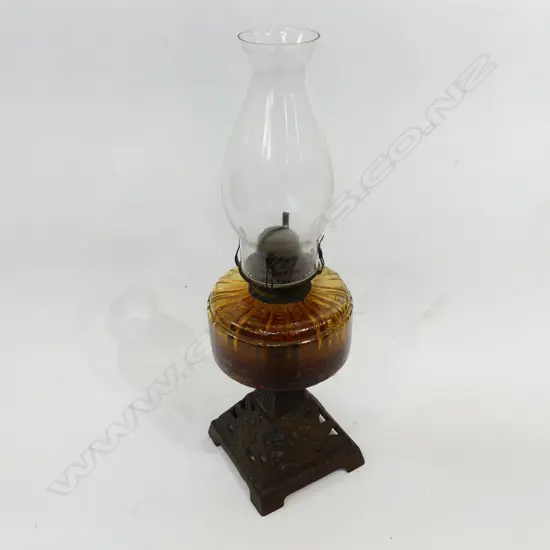 OLD KEROSENE LAMP H.470mm