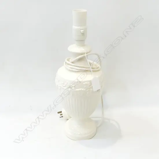 WEDGWOOD CREAM ETRURIA & BARLASTON TABLE LAMP BASE H. 370MM