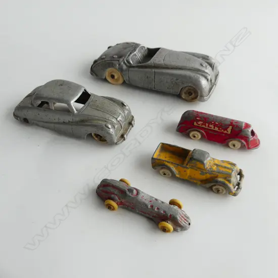 2 FUNHO CARS: XK120 REPAIRED + OTHER & 3 SMALLER ALUMINIUM VEHICLES