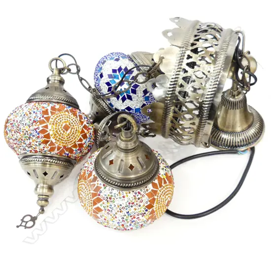 PR 3 LIGHT MOROCCAN LANTERNS