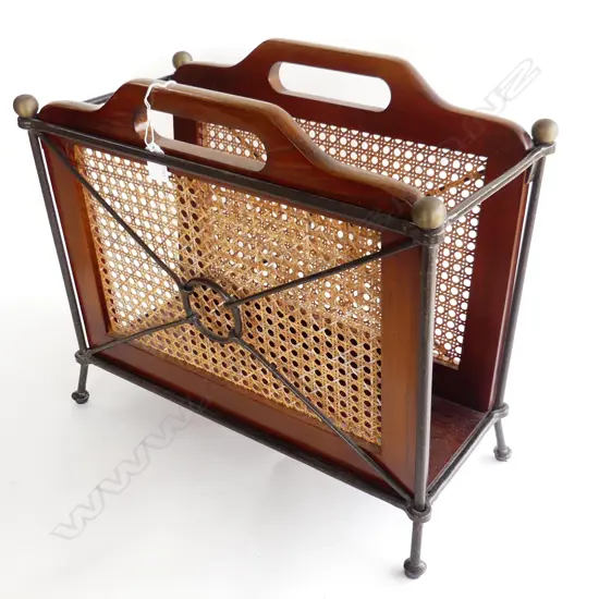 CANE & METAL MAGAZINE RACK H410MM