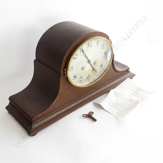 LARGE MANTLECLOCK H250MM W520MM