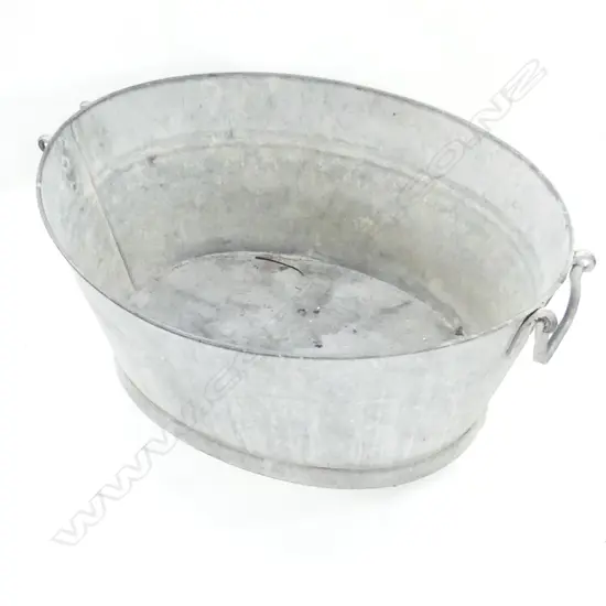 VINTAGE GALVINISED TUB W.640mm