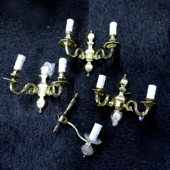 3 BRASS, 2 ARM WALL SCONCES (DIA 290MM) + BRASS & GLASS 1-ARM SCONCE L 210MM