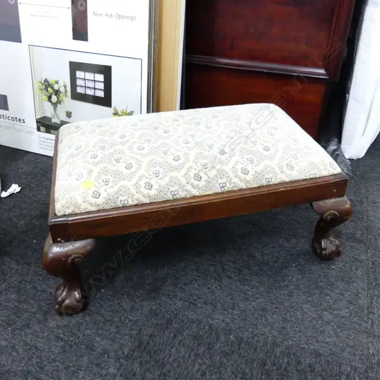 UPHOLSTERED RECTANGULAR FOOT STOOL 750x480mm