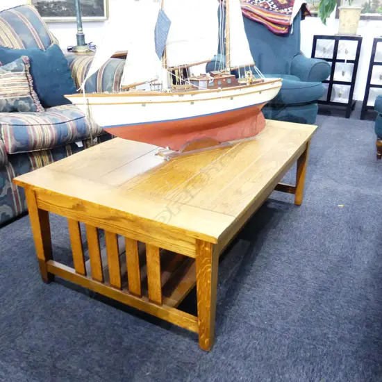 OAK ARTS & CRAFTS STYLE PLANK TOP COFFEE TABLE 1110x710x400mm