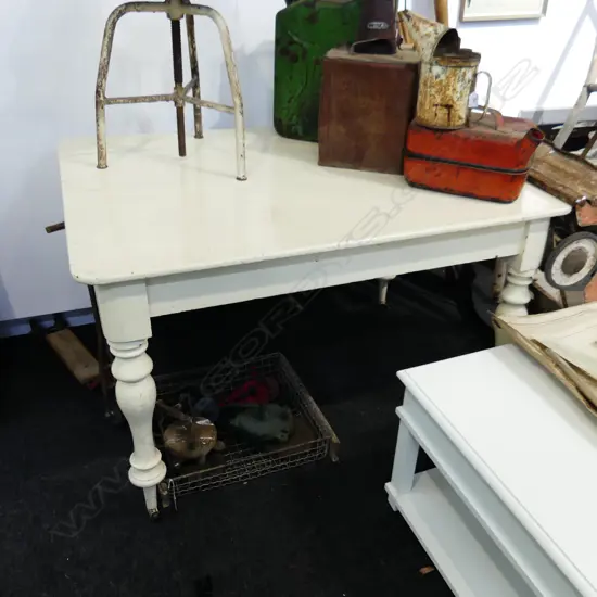 19THC COLONIAL KAURI WHITE PAINTED KITCHEN TABLE 2 PLANK TOP early turned legs 1220 x 880 x 760mm