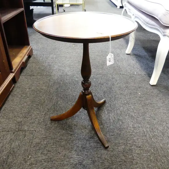 REGENCY STYLE WINE TABLE H.480mm
