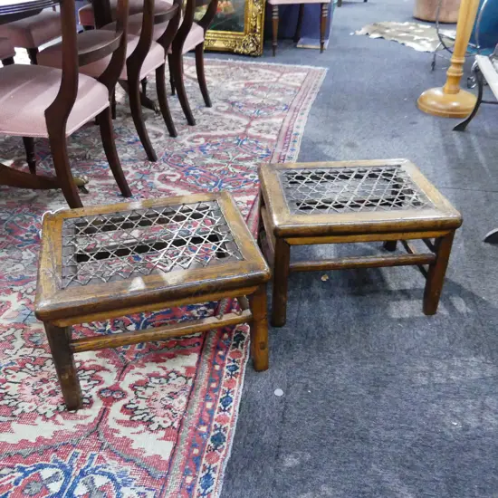 PR WOODEN STOOLS WOVEN LEATHER TOP 480x380x320mm