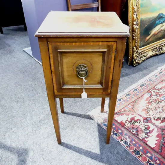 BEDSIDE CABINET 350 x 330 x 720mm