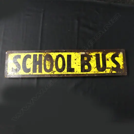 VINTAGE 'SCHOOL BUS' SIGN 230x1020mm