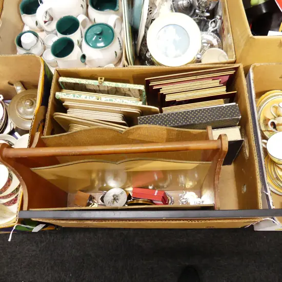 BOX LOT ASST. VINTAGE BALLET PLACEMATS + MAGAZINE HOLDER + ASST. BALLET COSTUME JEWELLERY / MEDALS