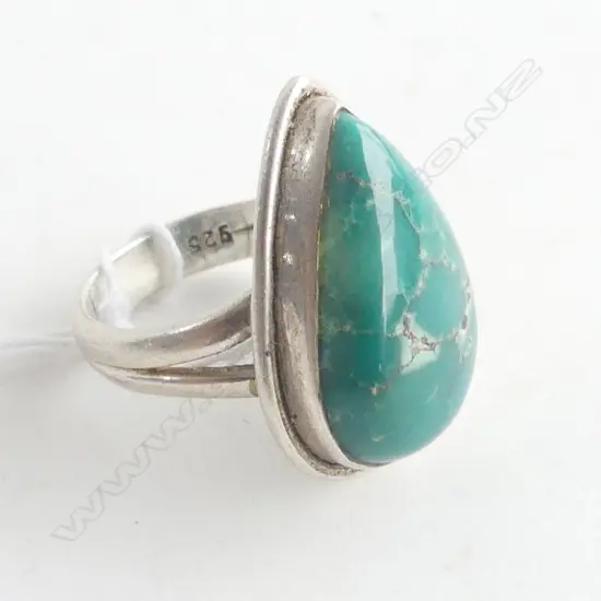 TURQUOISE & SILVER RING SIZE J