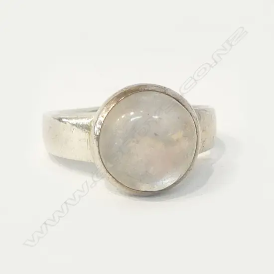 925 SILVER & LABRADORITE/MOONSTONE  RING SIZE T