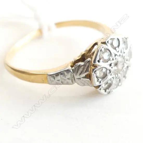 18CT GOLD & PASTE CLUSTER RING C1940 2.75gm